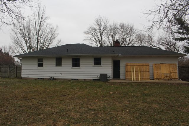 6642 Westchester Street, Portage City, MI 49024