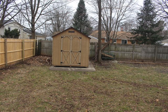 6642 Westchester Street, Portage City, MI 49024