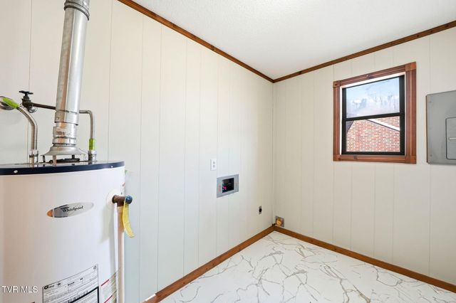 1512 East Fairview Avenue, Johnson City, TN 37601