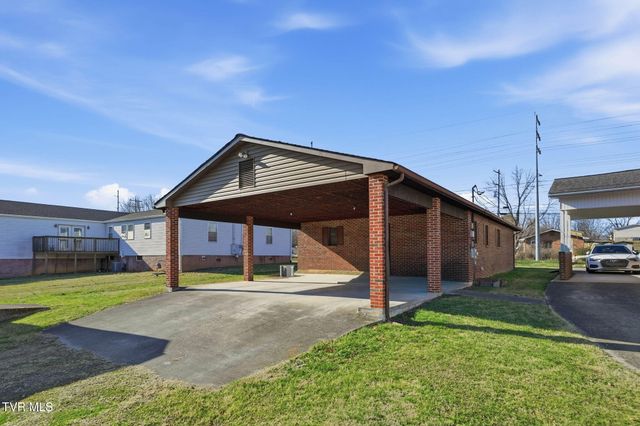 1512 East Fairview Avenue, Johnson City, TN 37601