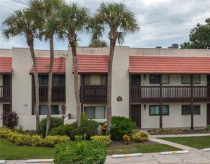8203 VILLAGE DRIVE 8203, Lake Wales, FL 33898
