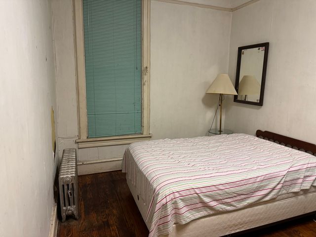 4426 N Damen Avenue, Chicago, IL 60625