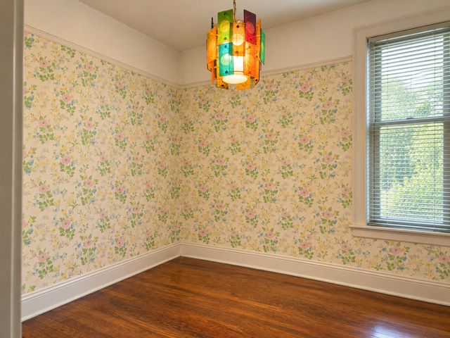 4426 N Damen Avenue, Chicago, IL 60625