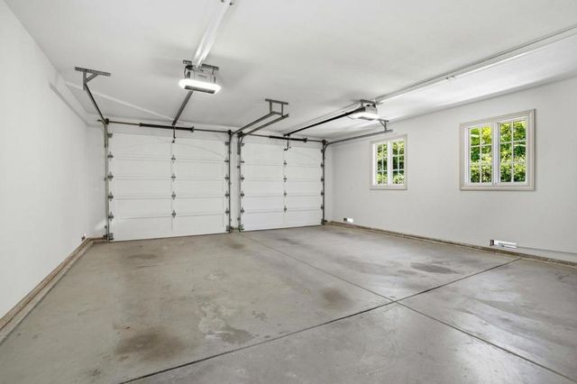 208 Stanford Avenue, Menlo Park, CA 94025