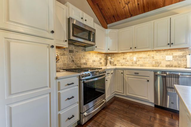 2650 S ROBY FARM RD, Rocheport, MO 65279