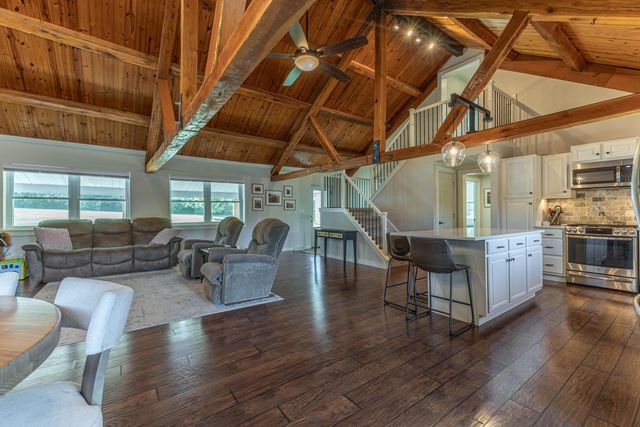 2650 S ROBY FARM RD, Rocheport, MO 65279