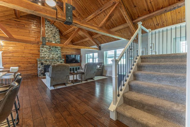 2650 S ROBY FARM RD, Rocheport, MO 65279