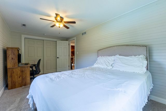 2650 S ROBY FARM RD, Rocheport, MO 65279