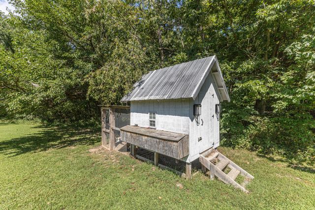 2650 S ROBY FARM RD, Rocheport, MO 65279