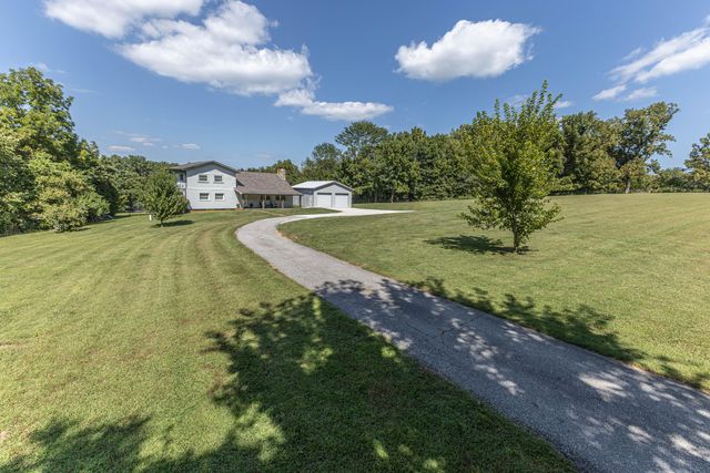 2650 S ROBY FARM RD, Rocheport, MO 65279