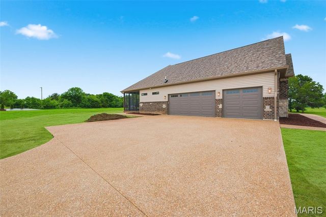 11 Stonebriar Estates Court, Unincorporated, MO 63385