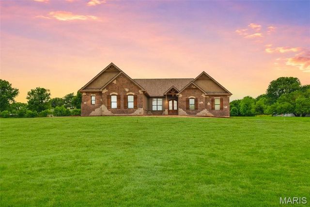 11 Stonebriar Estates Court, Unincorporated, MO 63385