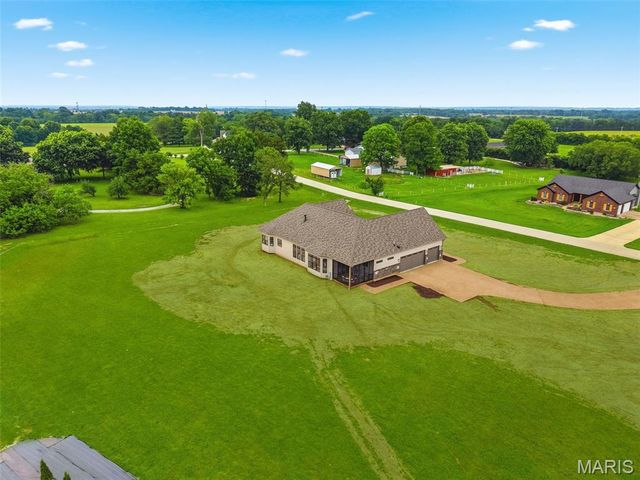 11 Stonebriar Estates Court, Unincorporated, MO 63385
