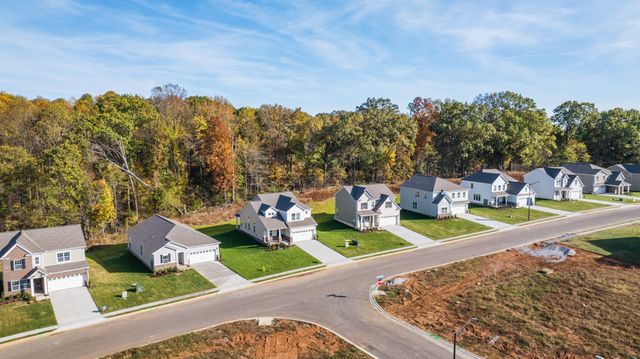 452 Lacewing Lane, Clarksville, TN 37043