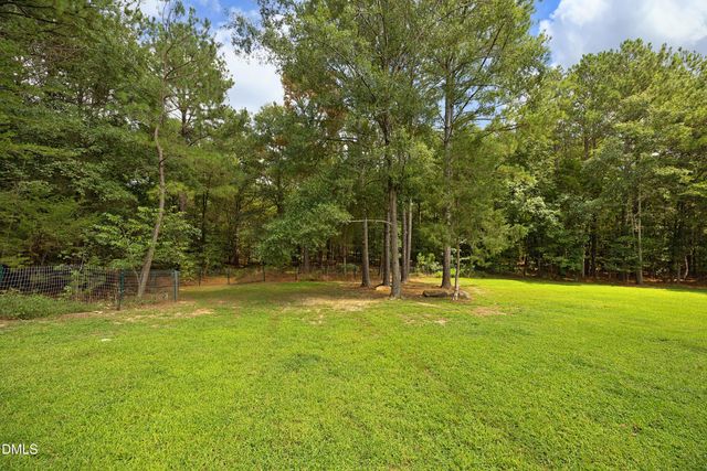 535 Poplar Forest Lane, Pittsboro, NC 27312