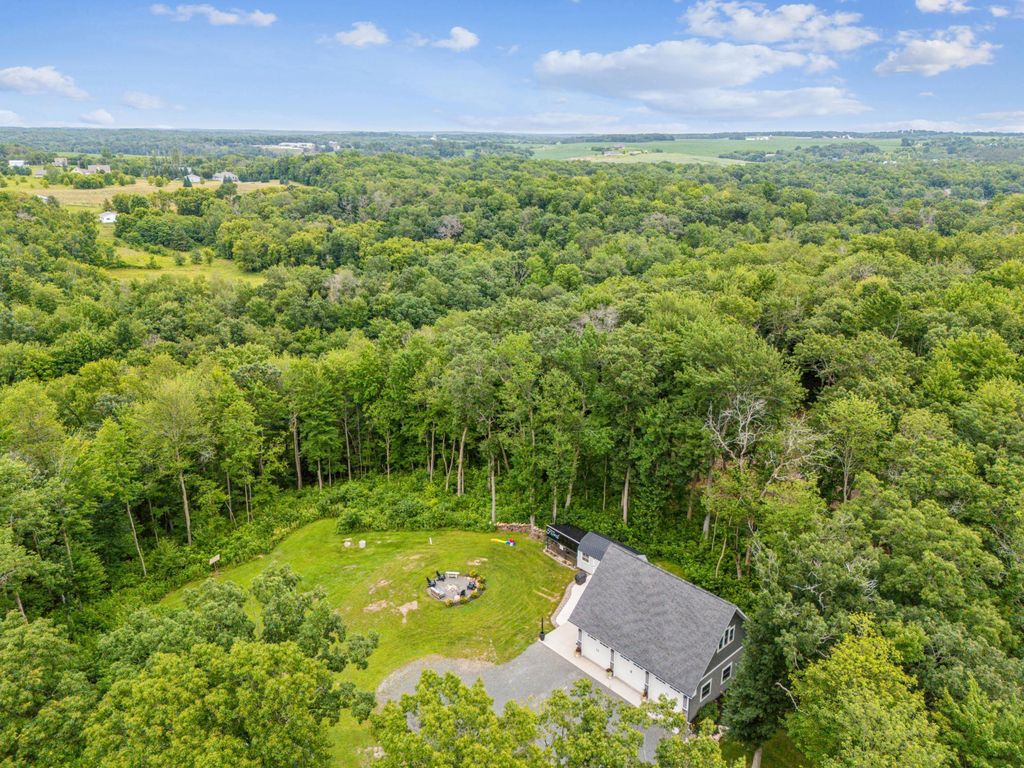2293 57th Avenue, East Farmington, WI 54020