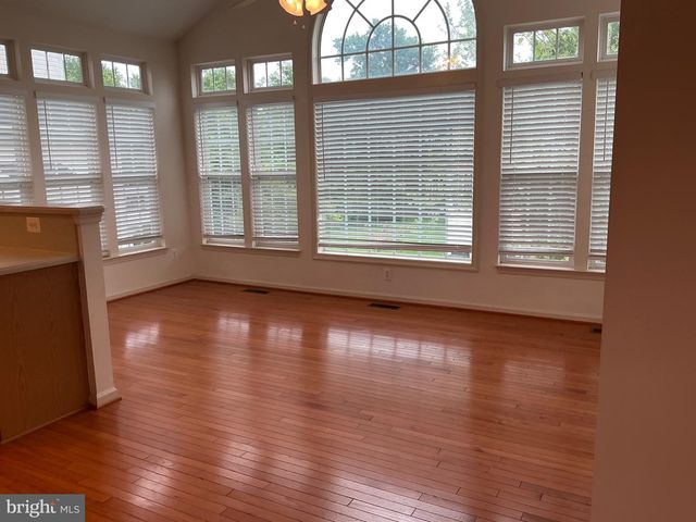7209 BLADEN PL, Gainesville, VA 20155