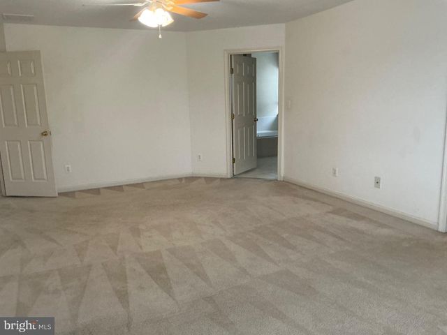 7209 BLADEN PL, Gainesville, VA 20155