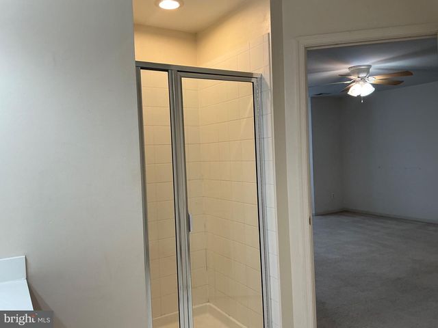 7209 BLADEN PL, Gainesville, VA 20155
