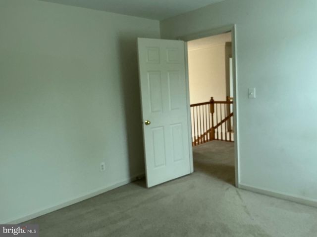 7209 BLADEN PL, Gainesville, VA 20155