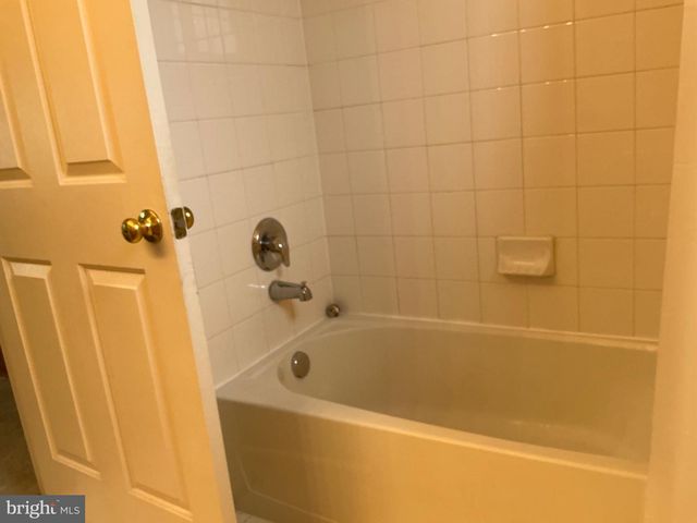 7209 BLADEN PL, Gainesville, VA 20155