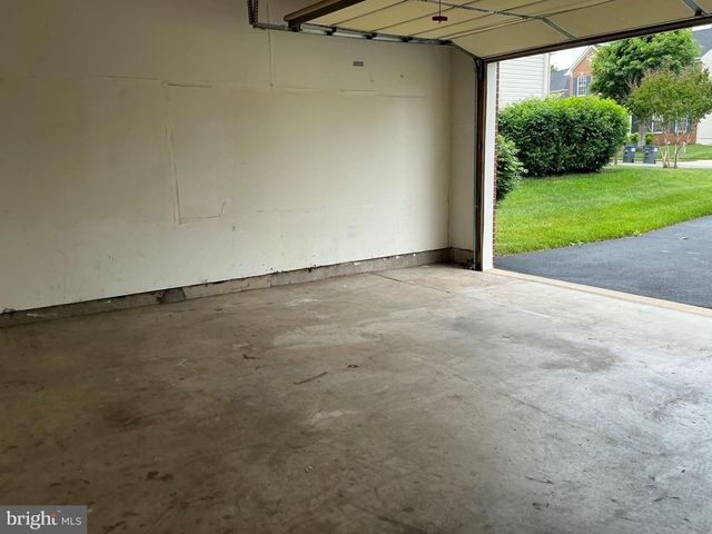 7209 BLADEN PL, Gainesville, VA 20155