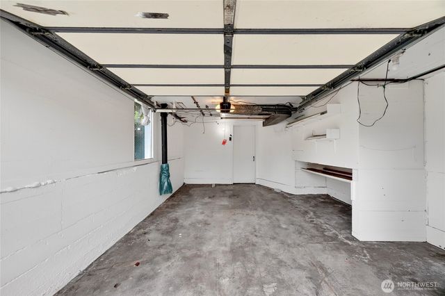 10016 13th Avenue NW, Seattle, WA 98177