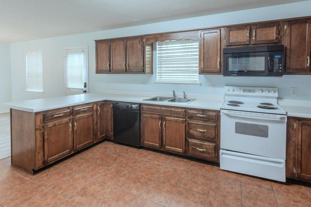 1244 N Concord Road C, Chattanooga, TN 37421