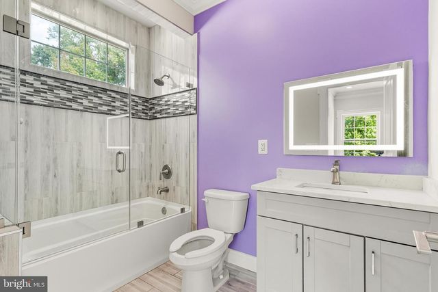 8213 HOCKING PL, Alexandria, VA 22309