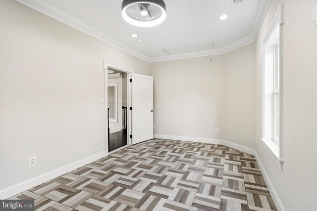 8213 HOCKING PL, Alexandria, VA 22309