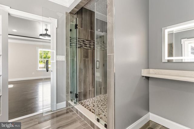 8213 HOCKING PL, Alexandria, VA 22309