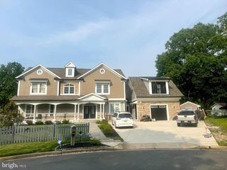 8213 HOCKING PL, Alexandria, VA 22309
