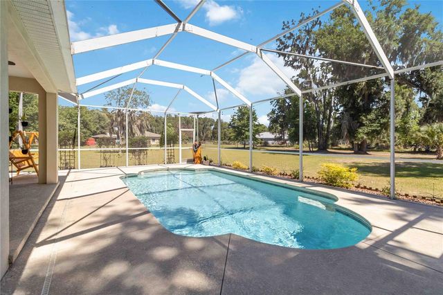 2313 HOLDEN LANE, Lithia, FL 33547