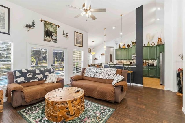 2313 HOLDEN LANE, Lithia, FL 33547