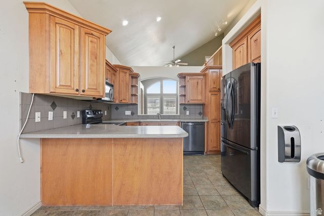 5683 W SAYBROOK LN, West Valley City, UT 84128