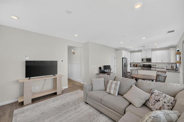 3863 Ivan Way, Rancho Cordova, CA 95742