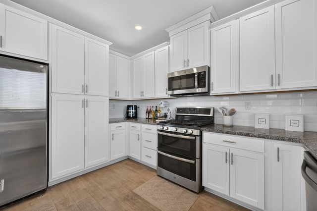3863 Ivan Way, Rancho Cordova, CA 95742