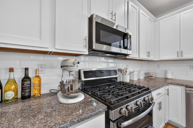 3863 Ivan Way, Rancho Cordova, CA 95742