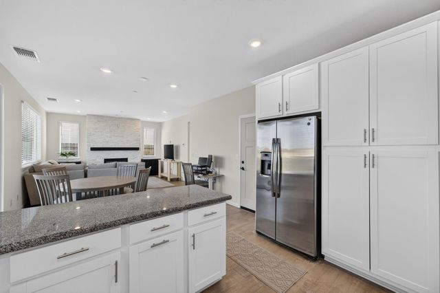 3863 Ivan Way, Rancho Cordova, CA 95742