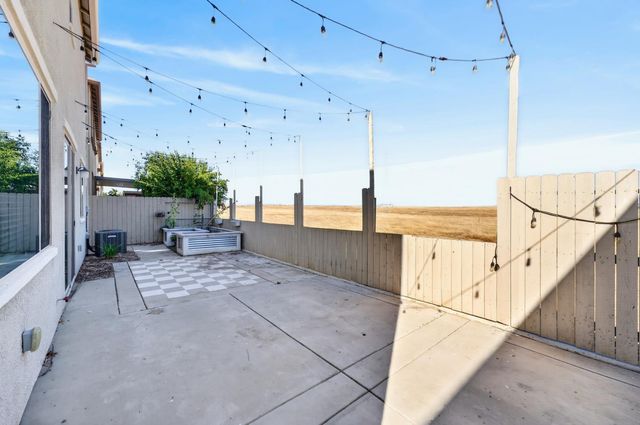 3863 Ivan Way, Rancho Cordova, CA 95742