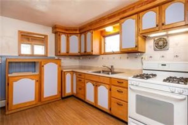 27 Aiken Street, Pawtucket, RI 02861