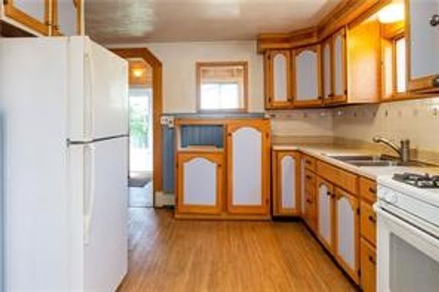 27 Aiken Street, Pawtucket, RI 02861