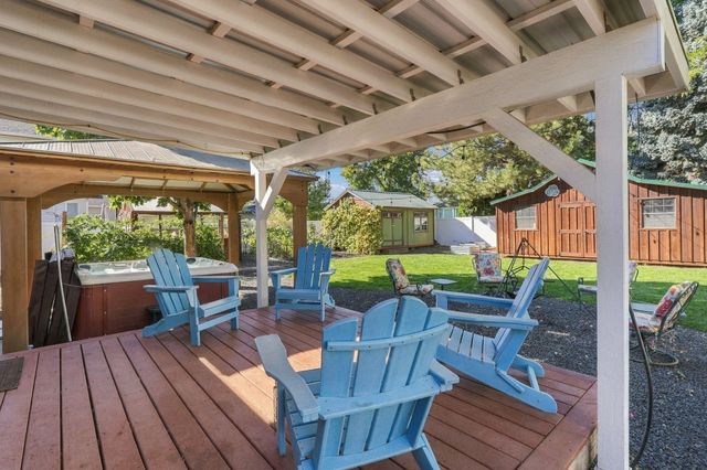 1112 S Newer Rd, Spokane Valley, WA 99037