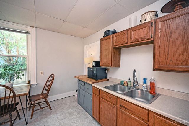 4232 Kirby Avenue, Cincinnati, OH 45223