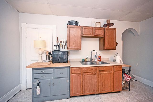 4232 Kirby Avenue, Cincinnati, OH 45223