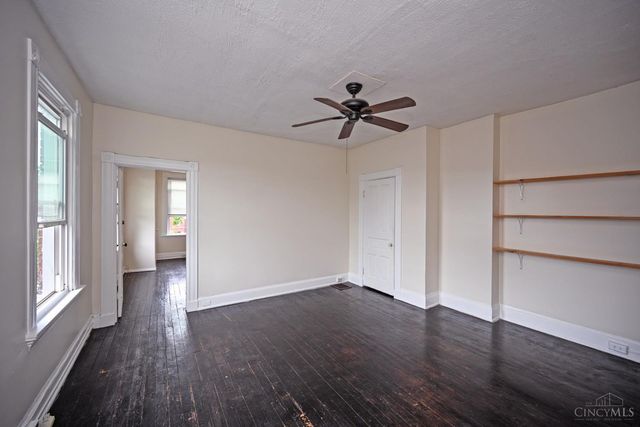 4232 Kirby Avenue, Cincinnati, OH 45223