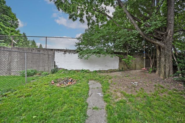 4232 Kirby Avenue, Cincinnati, OH 45223