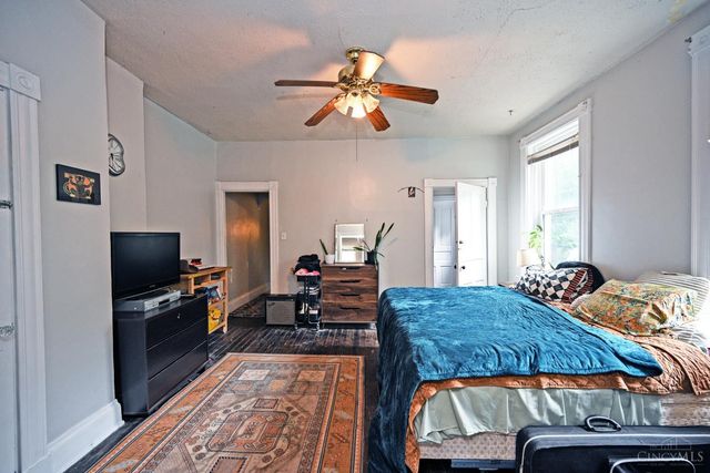 4232 Kirby Avenue, Cincinnati, OH 45223