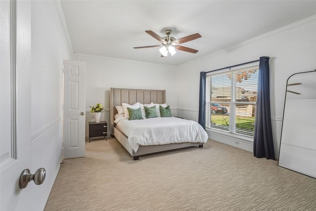 1060 Jennifer Place, Lewisville, TX 75077