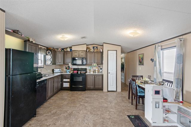 1014 23rd Street, Dickinson, TX 77539